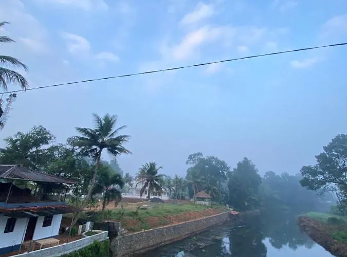 Alappattu Meadows