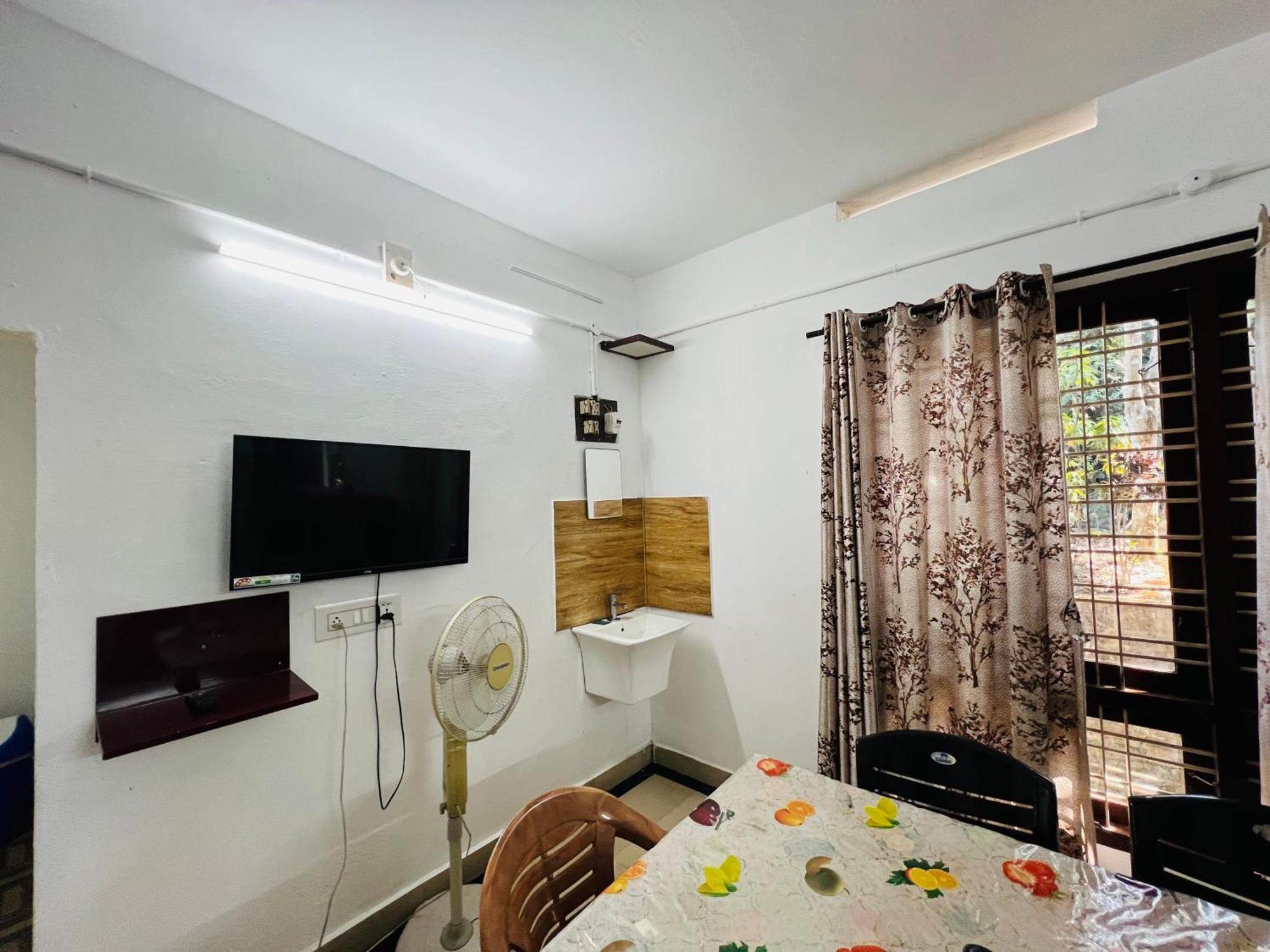 Alappattu Meadows Apartment *